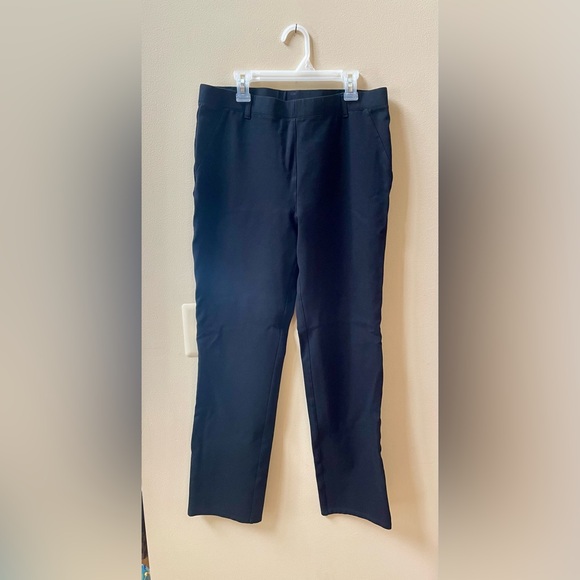 Quince Ultra-Stretch Ponte Straight Leg
Pants in Black w/ 32” inseam - Picture 3 of 6